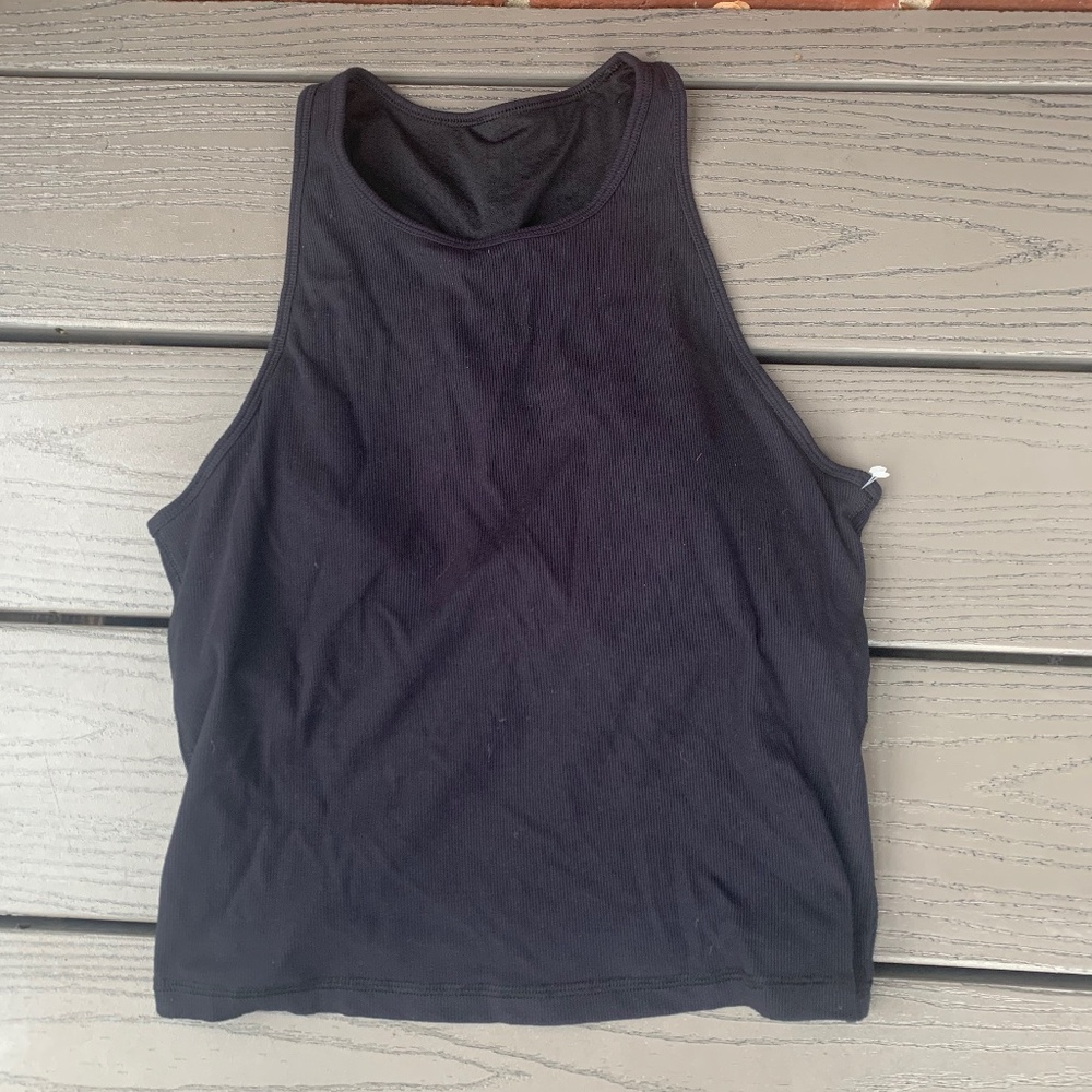 Vuori Pose Plyo Tank, Daily Crop Tank, Energy Top - Picture 2 of 15